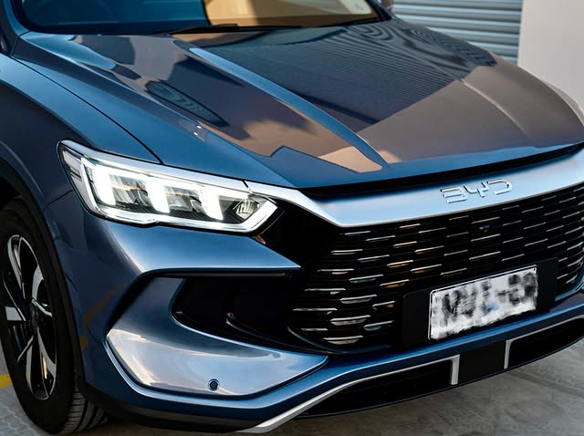 BYD Sealion — PPF front end