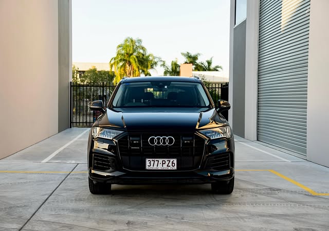 Audi Q7 — PPF front end