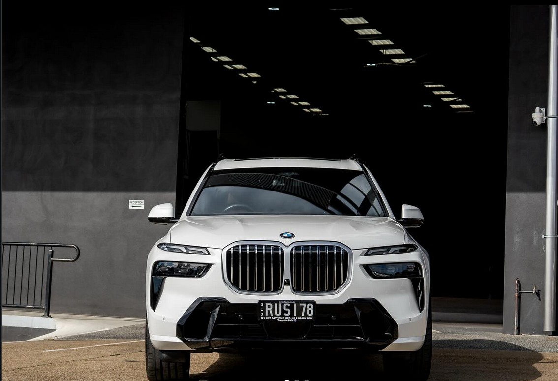 BMW X7 — ceramic coating