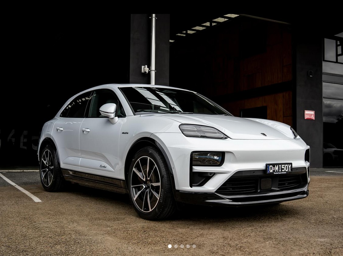 Porsche Macan Turbo — ceramic coating